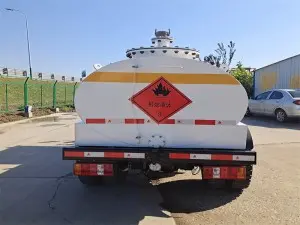 TT2 Underground Oil Tank Truck